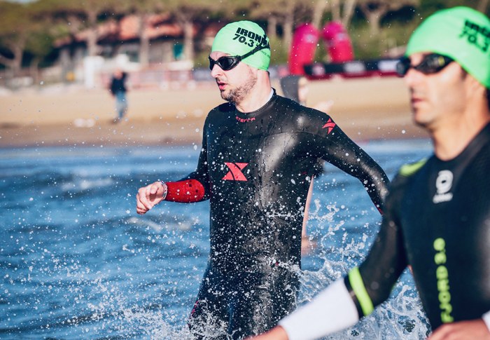 Tobias Bäumler beim Schwimmen